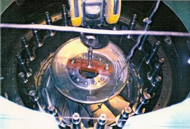 Montaje de un turboalternador Francis